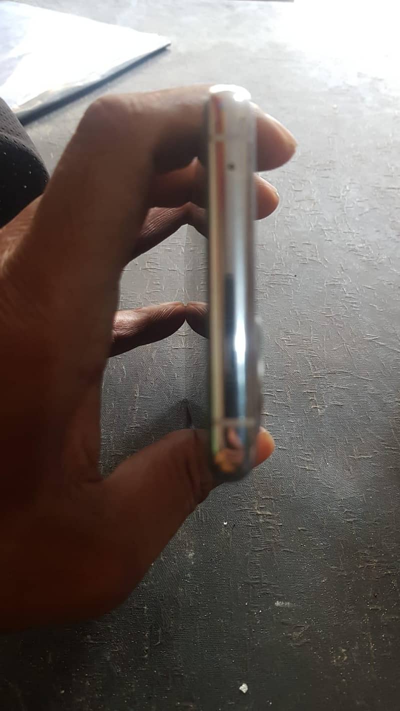 One Plus 9 Pro 5