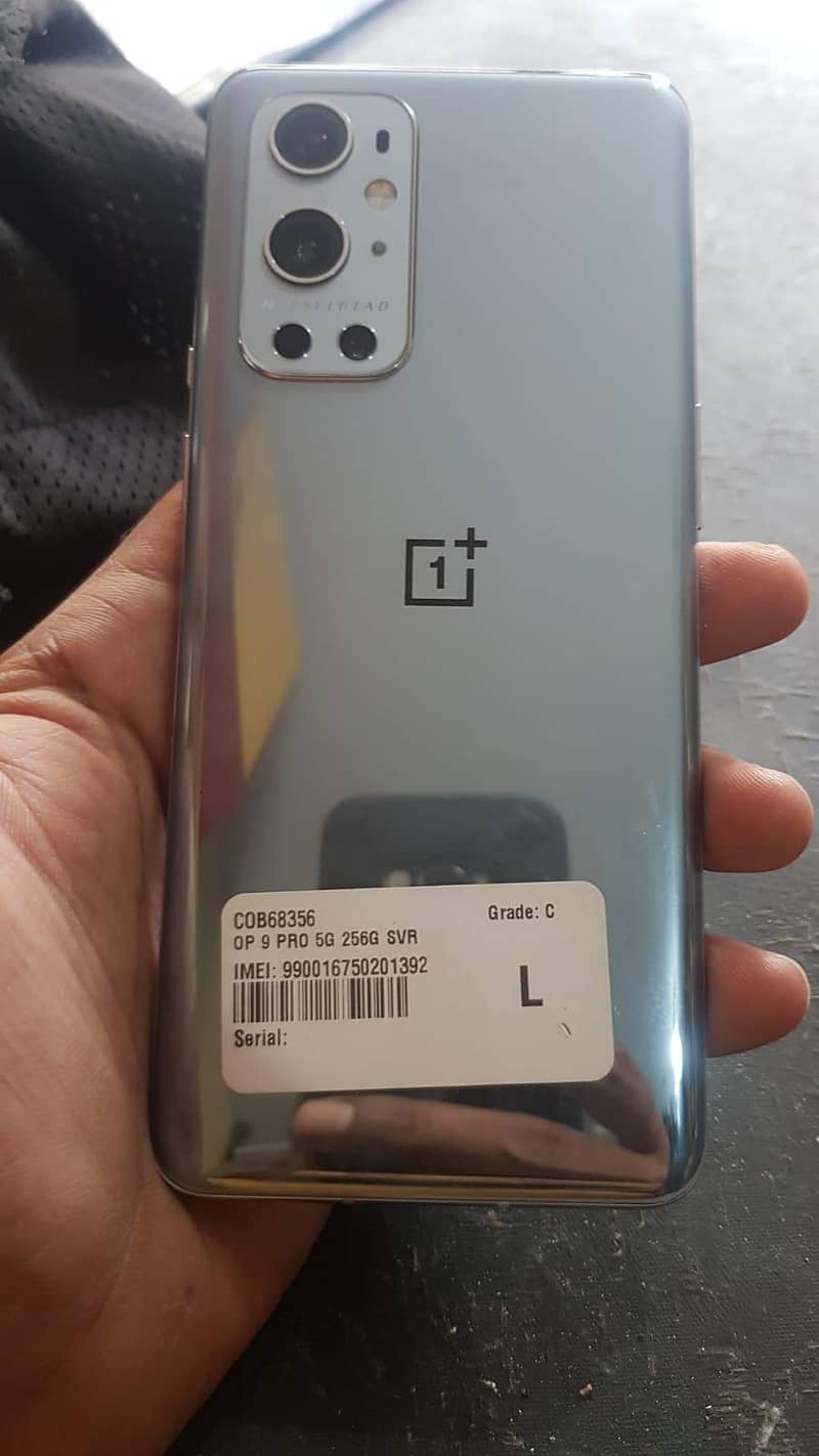 One Plus 9 Pro 6