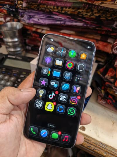 Apple iPhone 11 (PTA APPROVED 128 GB)