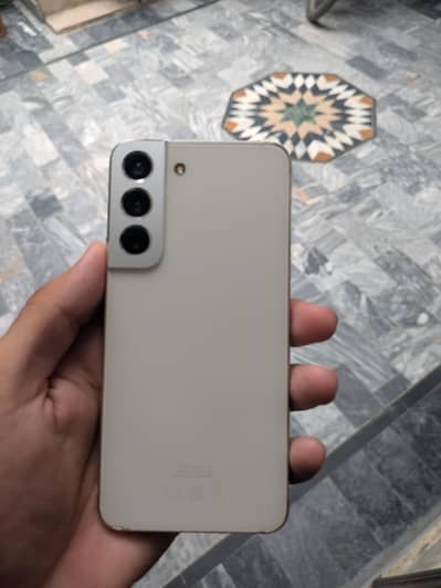 Samsung Mobile S22