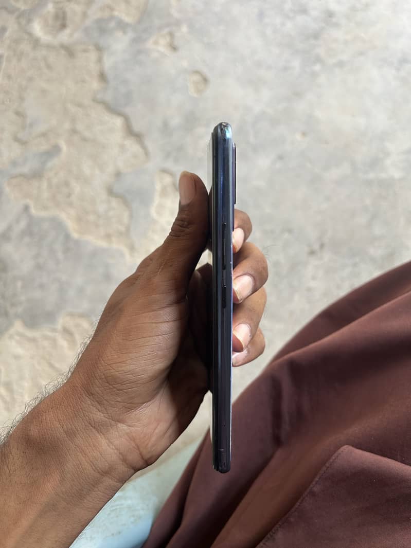 Vivo V21e 1