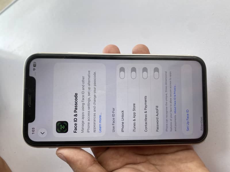 Apple iPhone 11 6