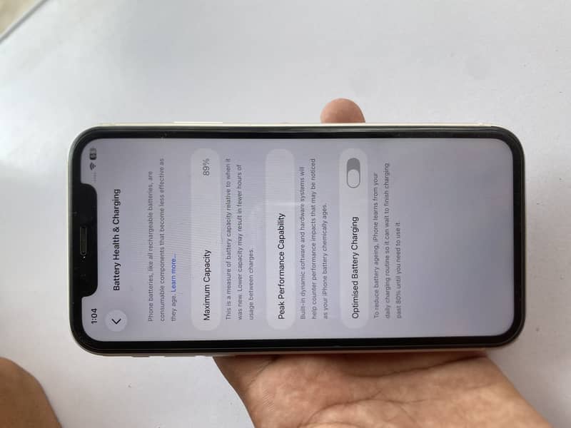 Apple iPhone 11 7