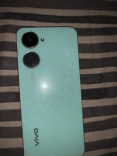 Vivo Y03 with box charger 4/64 only exchange