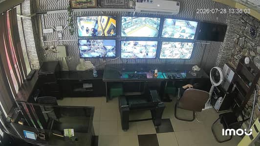 Boys Required for CCTV Camera Monitoring