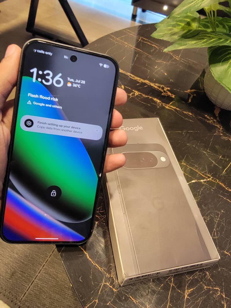 Google Pixel 10 5