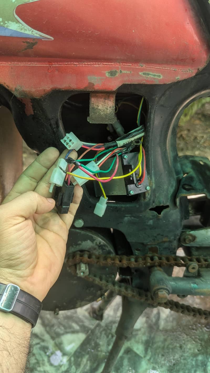 I'm selling Without engine for electric conversion 1
