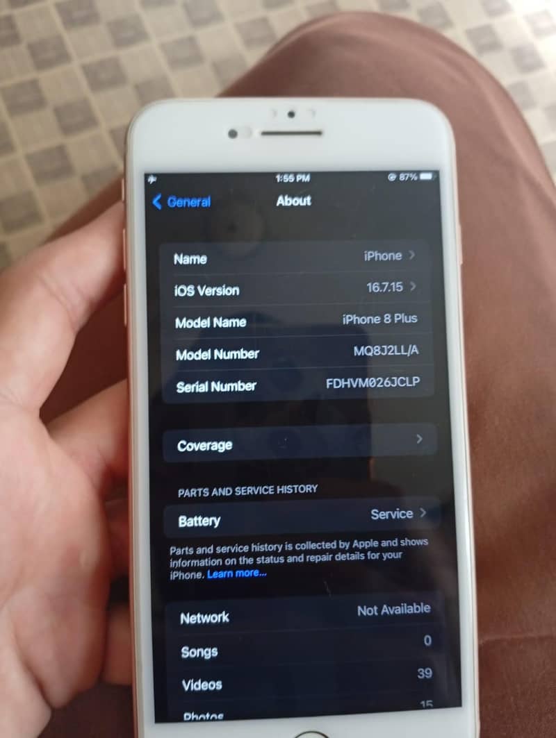 Apple iPhone 8 Plus 4