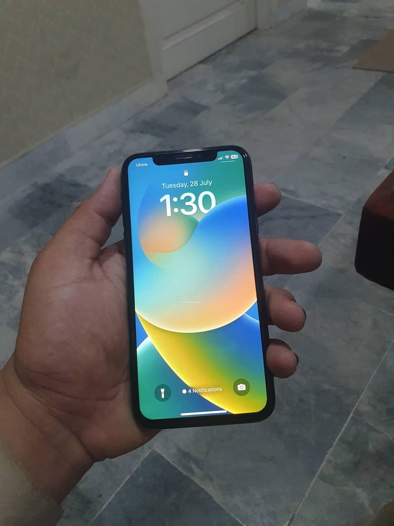 Apple iPhone X 1