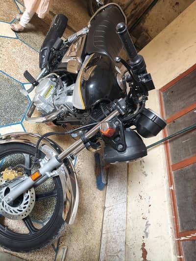 Honda cg150 Bike Black & Silver