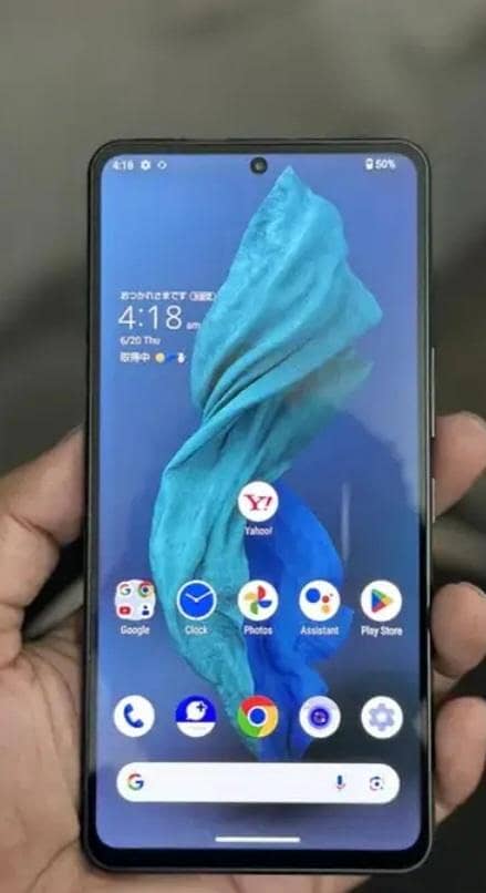 Sharp Aquos Sense7 1