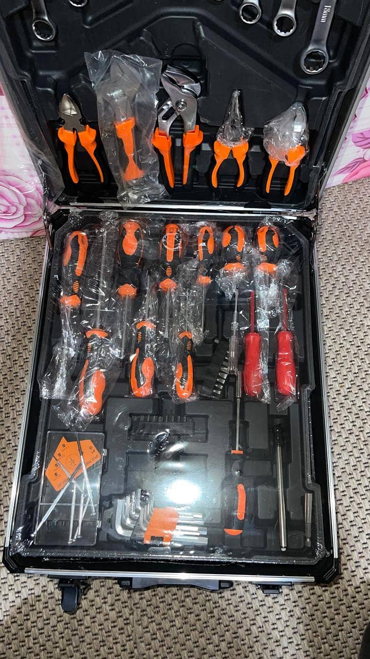 tool kit important UAE 6