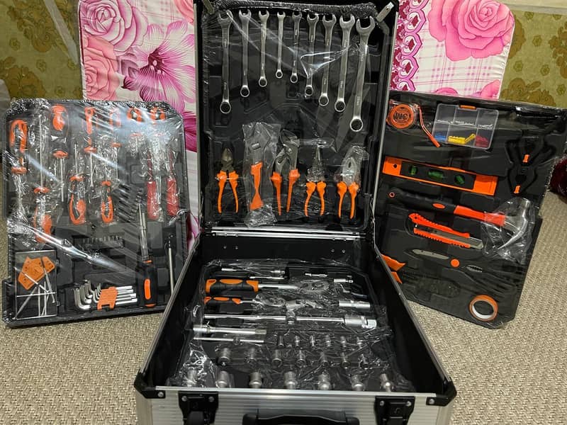 tool kit important UAE 8