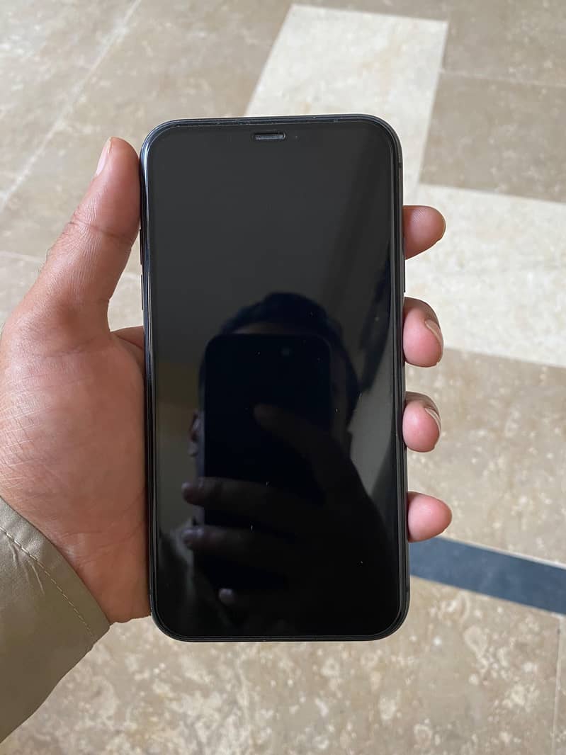 Apple iPhone 11 2