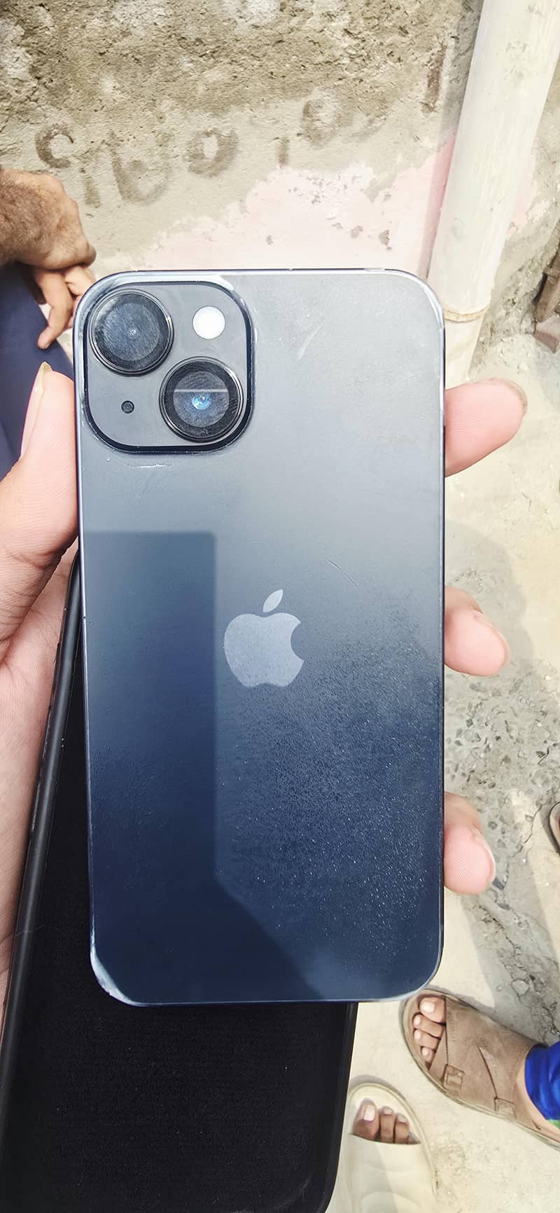 Apple iPhone 14 3