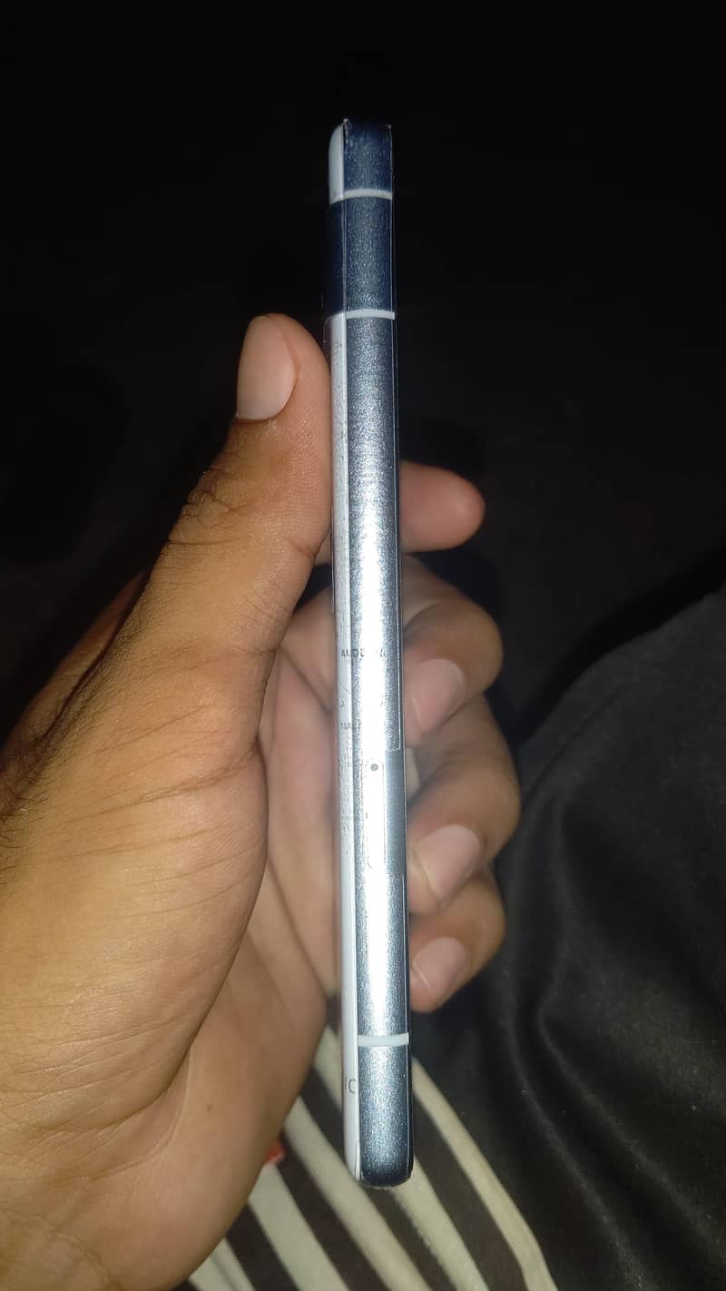 Google Pixel 7a 6