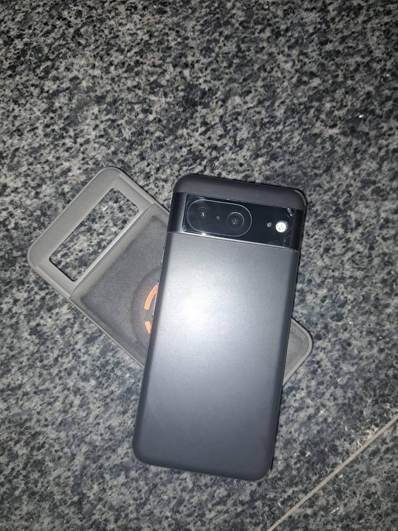 Google Pixel 8 1