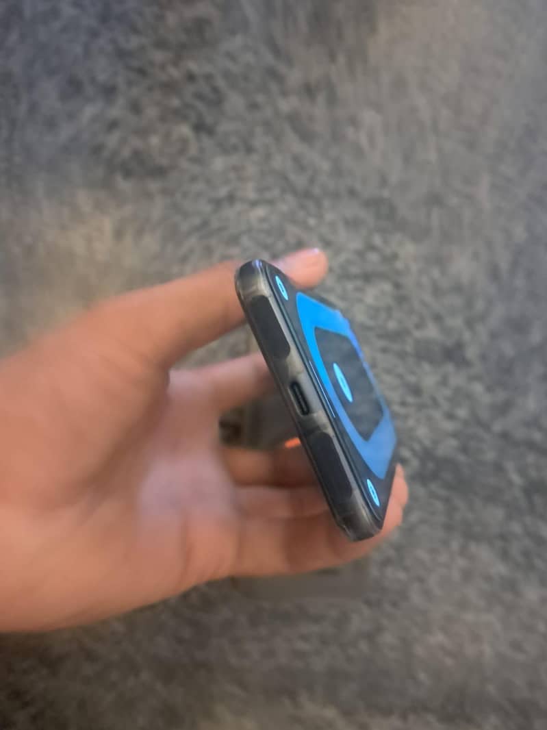 Google Pixel 8 5