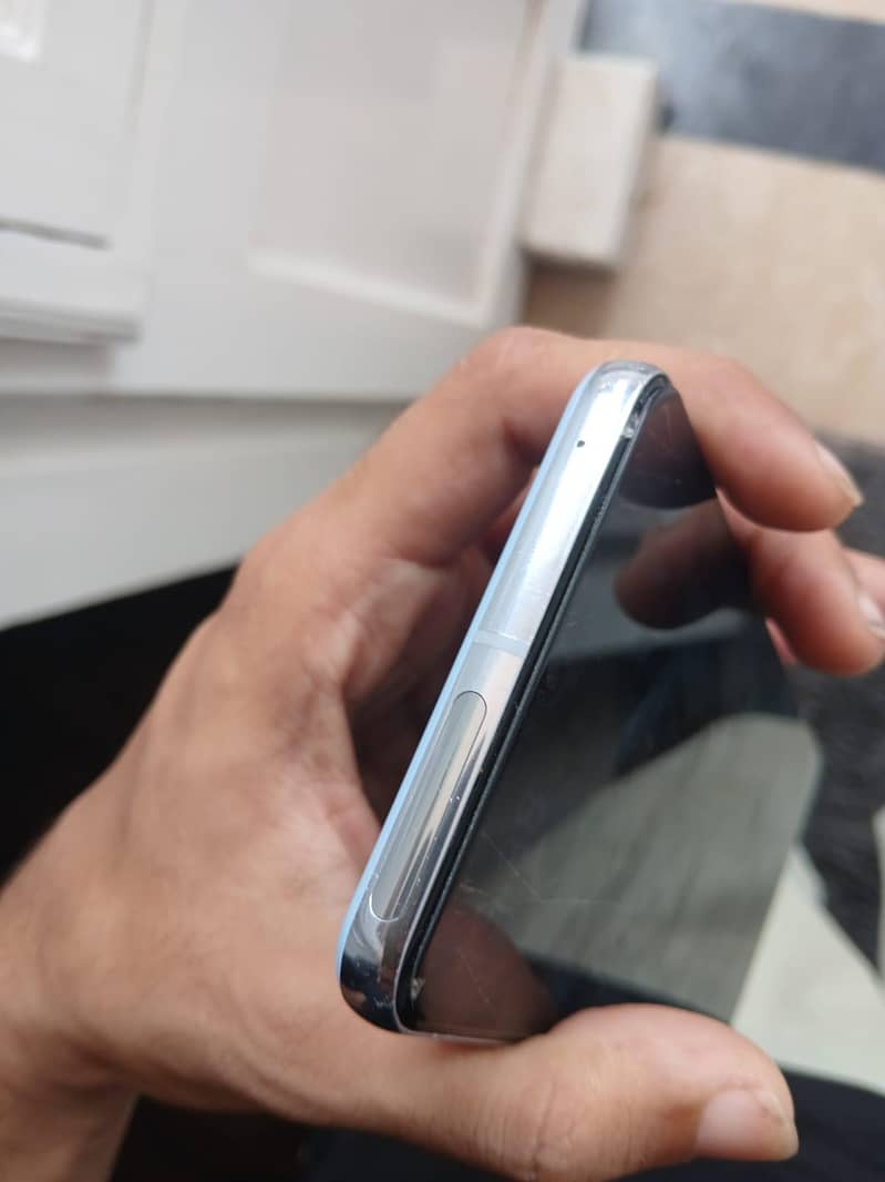 Google Pixel 8 Pro 4
