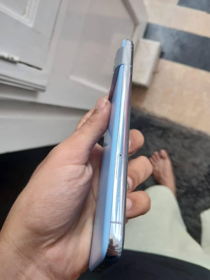 Google Pixel 8 Pro 6