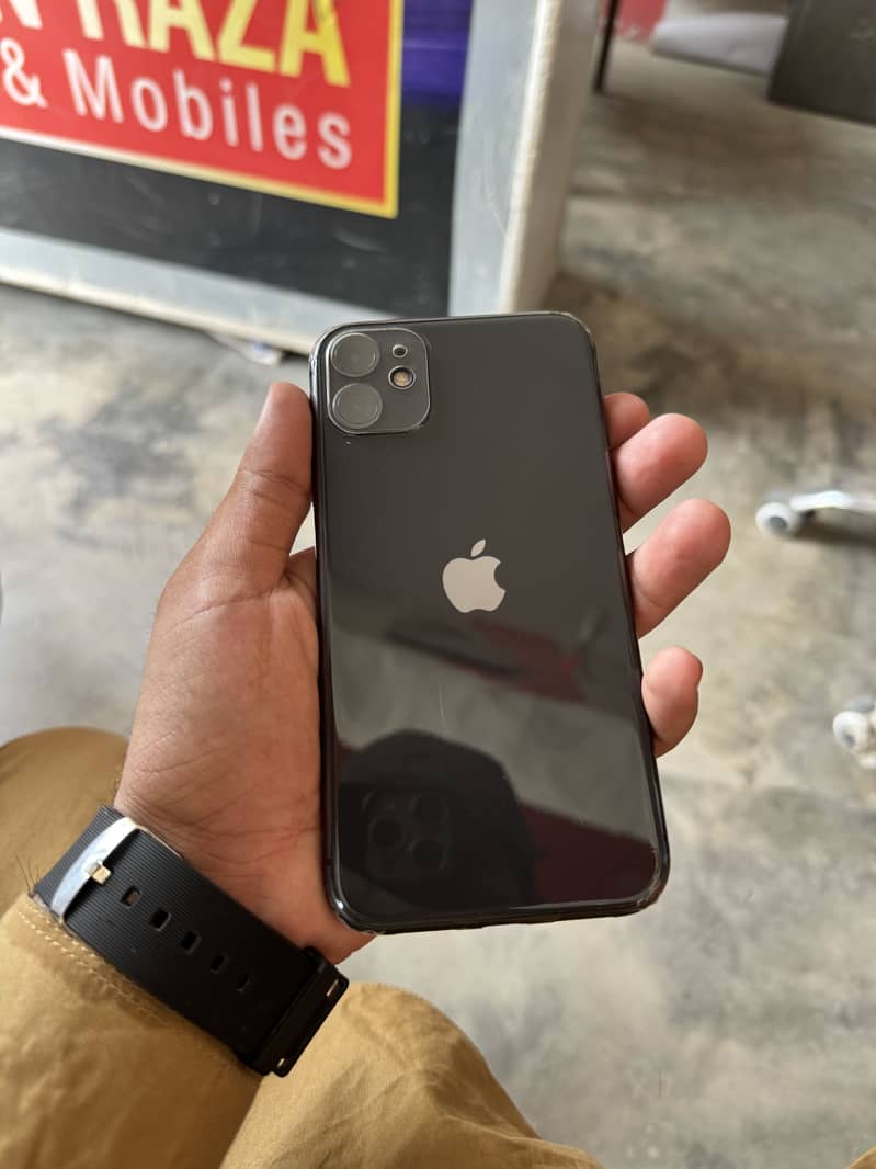 iPhone 11 6