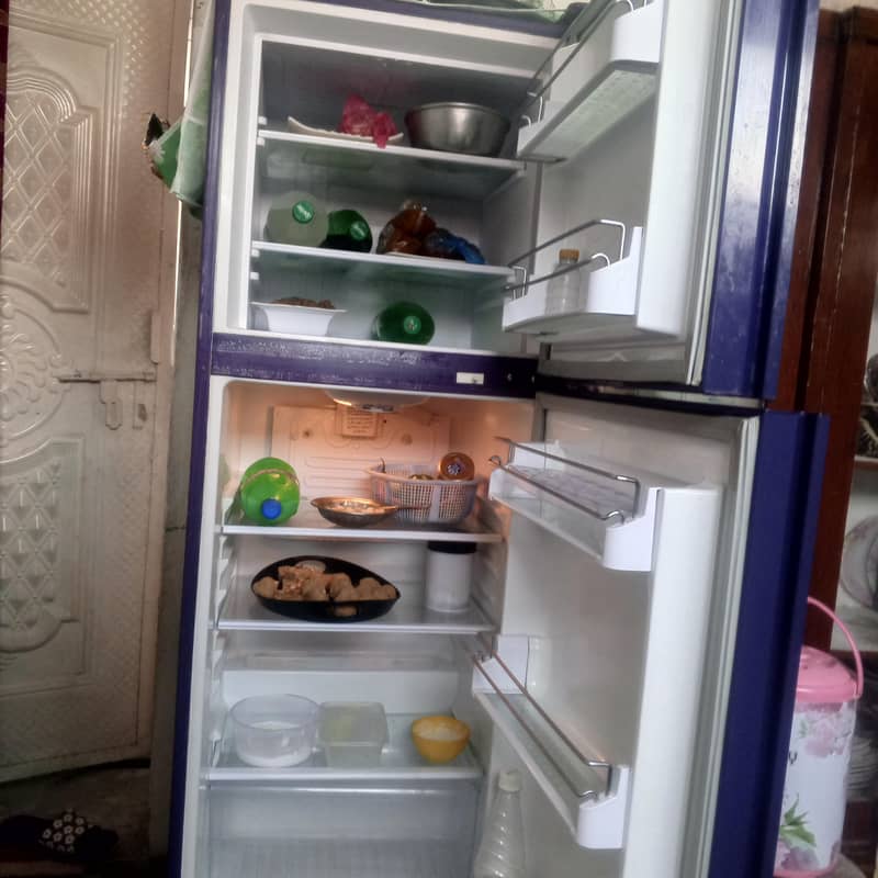 waves fridge medium 0