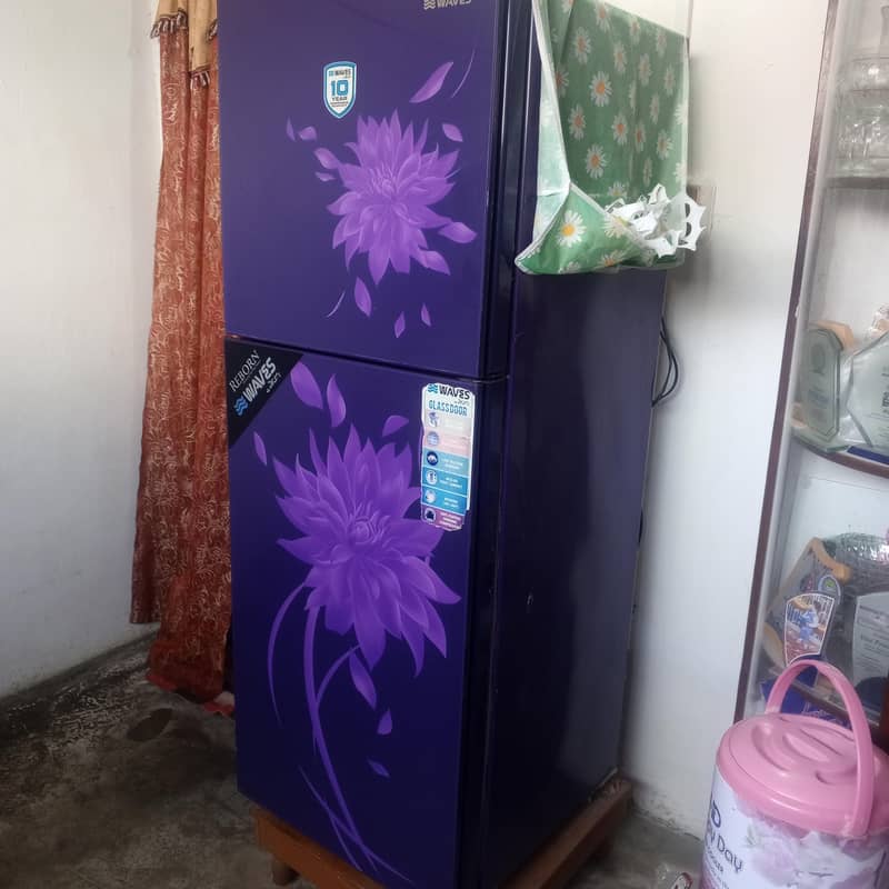 waves fridge medium 2