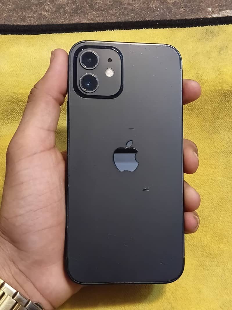 Apple iPhone 12 2