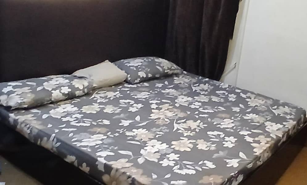 King Size bed 2