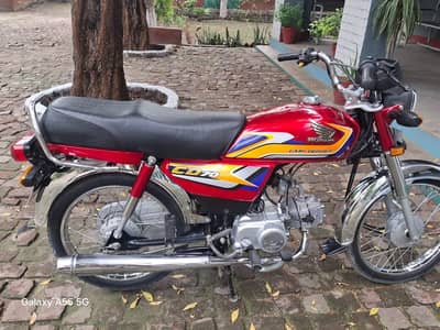 CD 70 Bike