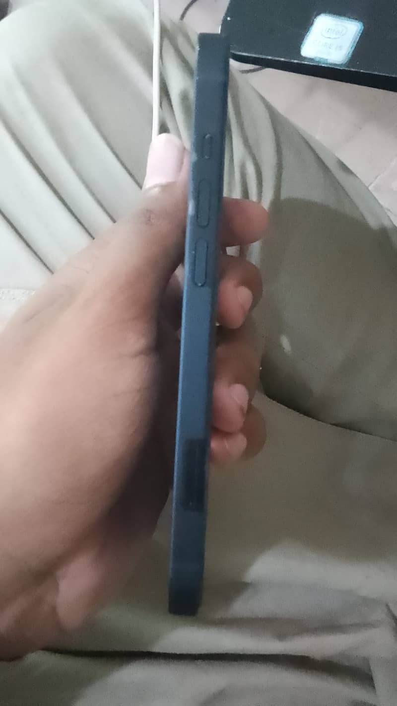 iPhone 13 jv 2