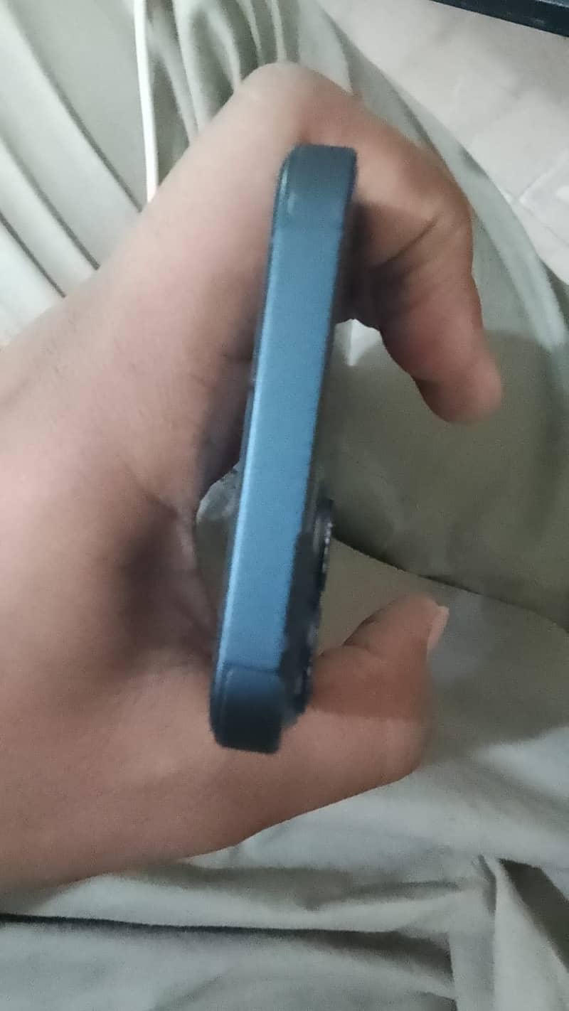 iPhone 13 jv 5