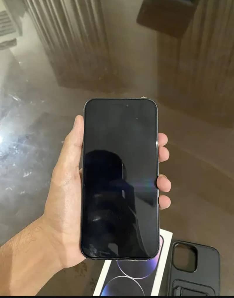 IPhone 14 Pro Max 1