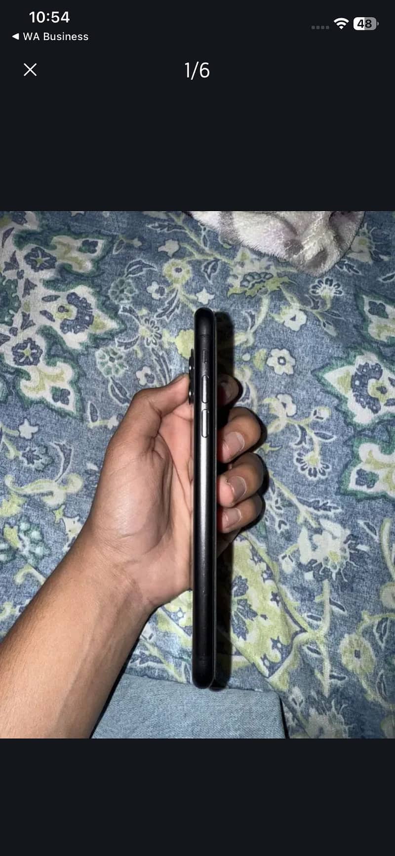 Apple iPhone 11 4