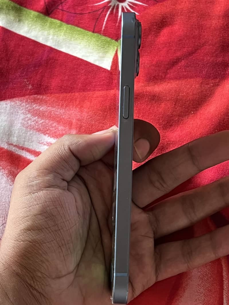 Apple iPhone 14 plus 1