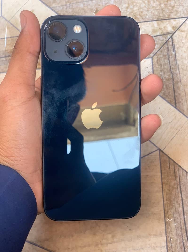 Apple iPhone 13 3