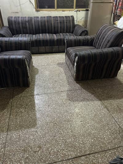 5 Seater Sofe