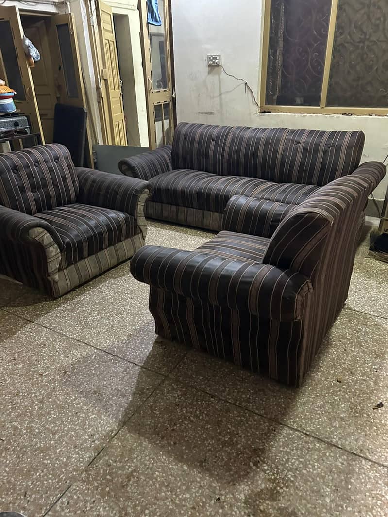 5 Seater Sofe 4
