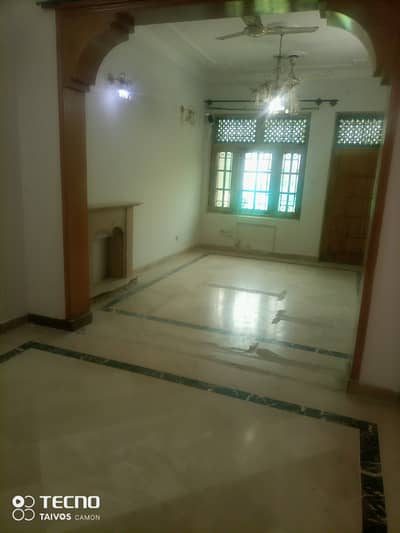 G-11 40*80 upper portion for rent marble floor
