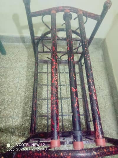 iron baby jhula stand. maboot frame rs 6000 Rawalpindi.
