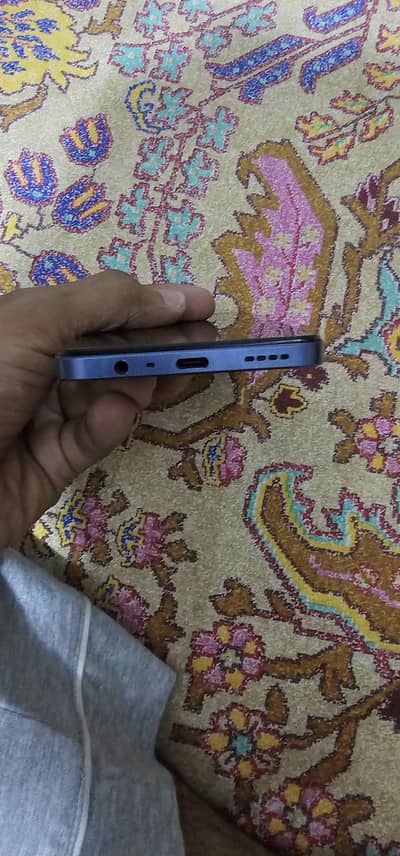 Realme C63