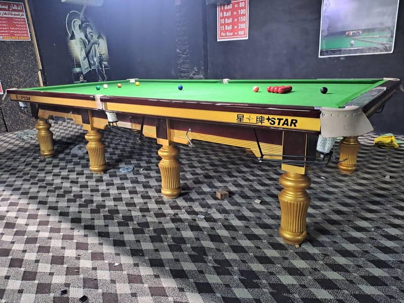 snoker table 0