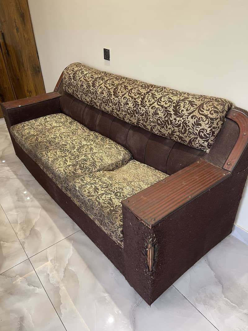 3 SOFA SET GOOD CONDITION 3