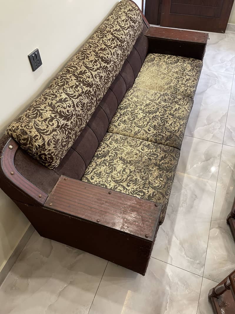 3 SOFA SET GOOD CONDITION 4