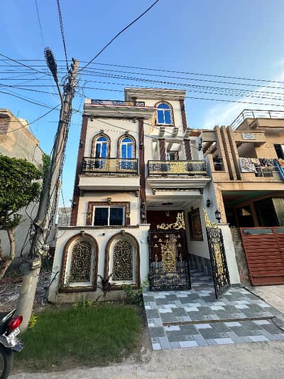 Realcon real estate & Builders offers you a 3m brand new house located on very hot location