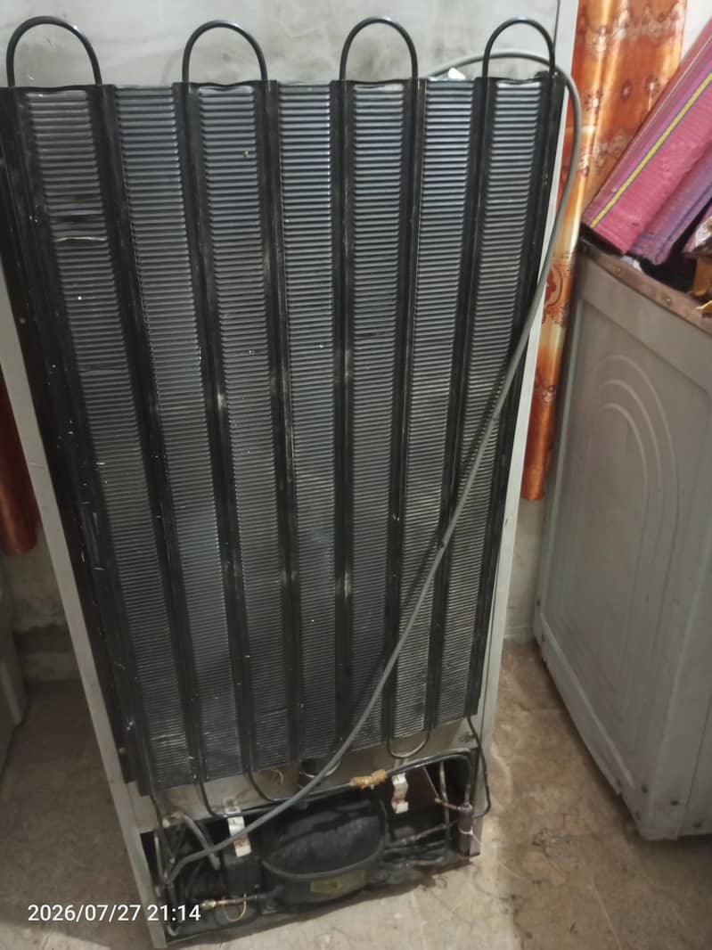 Dawlance 9166 with original compressor 3
