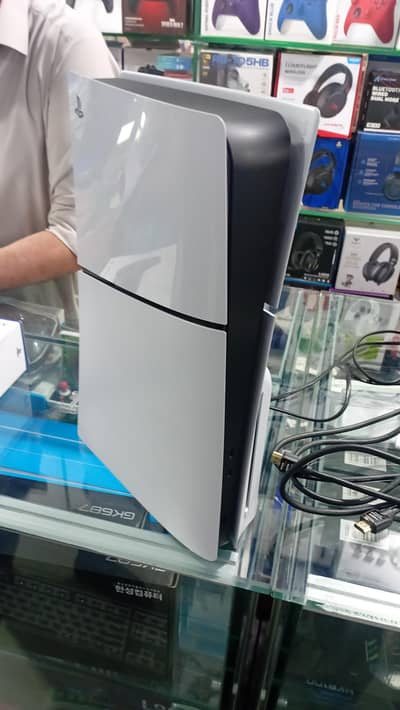 Ps5 slim disk 10/10 condition global edition