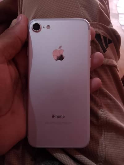 Apple iPhone 7