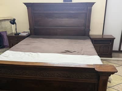 Pure Shisham Wooden Bed set for Sale