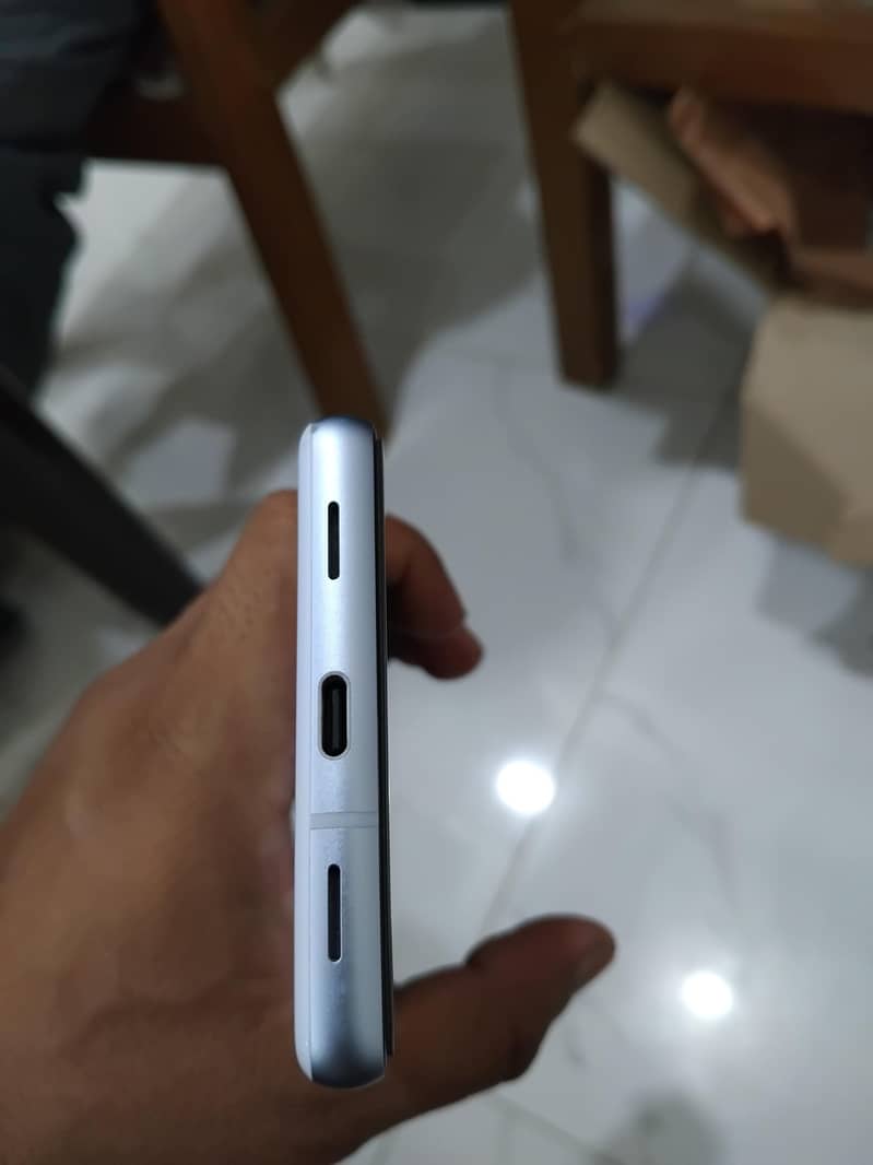 Google Pixel 7a 3